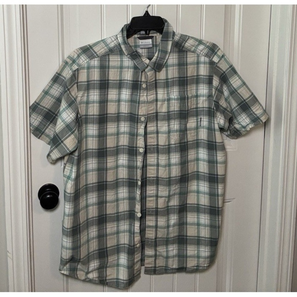 Columbia Men's XL Plaid Short Sleeve Button-Up Cotton Green Beige Shirt